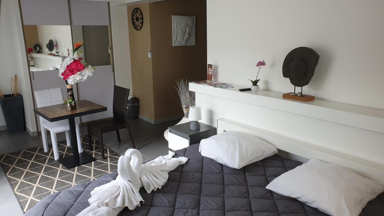 Mas La Farelle Chambre D'Hote,Fitness & Salle De Jeux Gratuite & Spa En Supplement Nimes Bagian luar foto